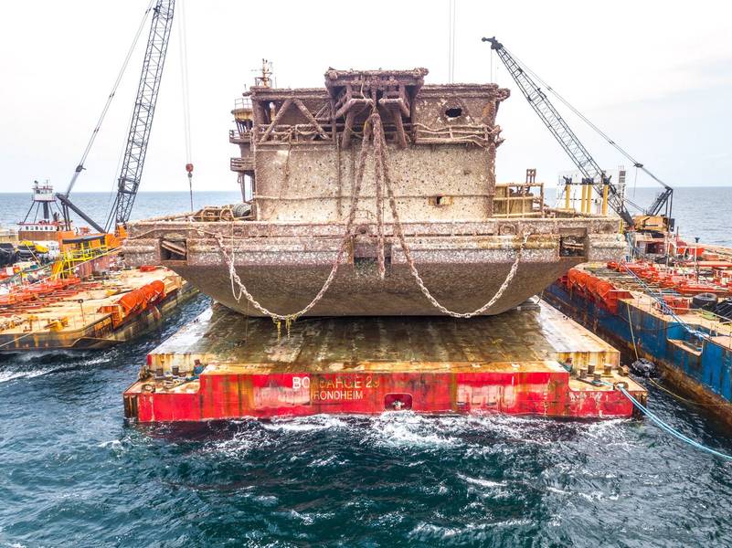 (Φωτογραφία: Επίλυση θαλάσσιας ομάδας)