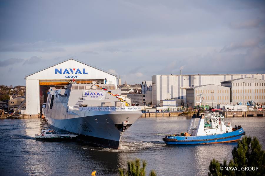 フランスの海軍フリゲートFREMMノルマンディーは2月1日、フランスのロリアンにある海軍グループの造船所に浮かびました（写真：海軍グループ）