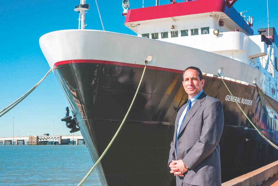 Admiral Michael Rodriguez, Superintendent der Texas A & M Maritime Academy