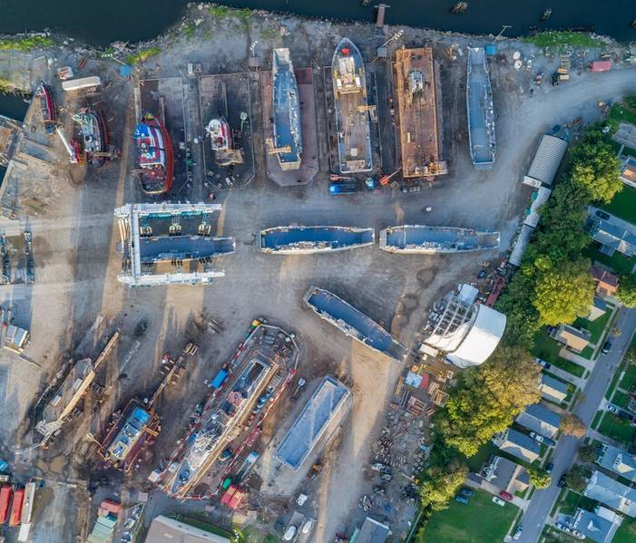 Die Fähigkeit, Schiffe effizient zu heben, zu bewegen und an ihnen zu arbeiten, ist für den Erfolg jeder Werft von zentraler Bedeutung. Bild mit freundlicher Genehmigung von Colonna's Shipyard