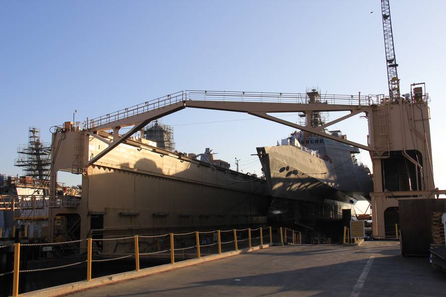 LCS12 im Trockendock. Fotos: BAE Systems / Maria McGregor