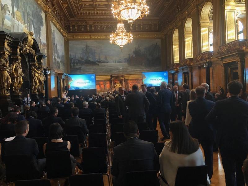 La ceremonia de apertura SMM 2018 en el histórico ayuntamiento de Hamburgo. Foto: Greg Trauthwein