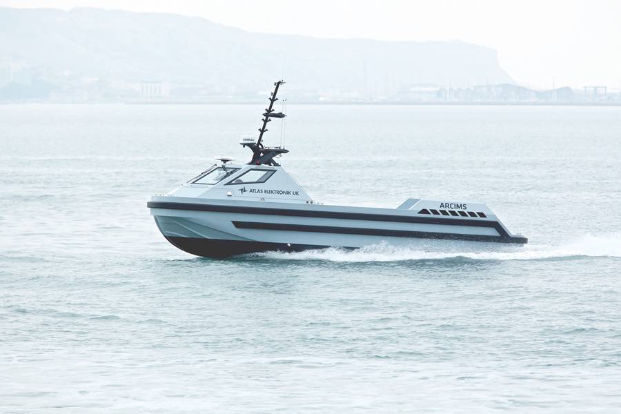 مشروع MAXCMAS ، شراكة بين Rolls-Royce و LR وأكاديمية Warsash البحرية وجامعة كوينز بلفاست وأطلس الكترونيك المملكة المتحدة. (الصورة مجاملة رولز رويس)