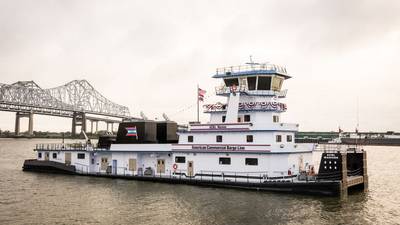 M/V ACBL Mariner（图片来源：美国商业驳船航运公司/Facebook）