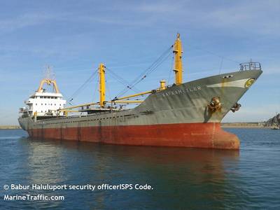 Bildnachweis: Sicherheitsbeamter des Hafens Babur HaluluISPS Code./MarineTraffic.com