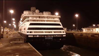 El Canal de Panamá facilitó este domingo el tránsito de los cruceros MS Zaandam y MS Rotterdam de Holland America (Foto: Autoridad del Canal de Panamá)