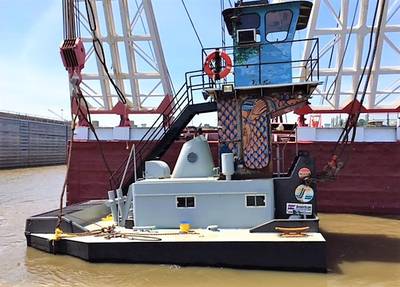 Die gekürzte M / V River Cleanup nach den Umbauarbeiten (Foto: TSGI)