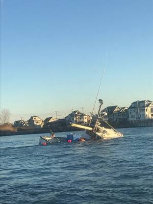 Foto da Guarda Costeira dos EUA, cedida pela Station Manasquan Inlet