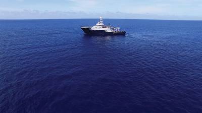 El R / V Petrel, propiedad del cofundador y filántropo de Microsoft Paul G. Allen, en el mar en busca del USS Indianapolis. (Foto cortesía de Paul G. Allen)