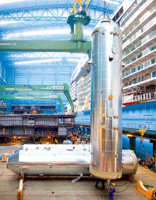 Purificadores prontos para instalação a bordo do Norwegian Escape na Meyer Werft. Foto cedida por Yara Marine Technologies AS / © Meyer Werft