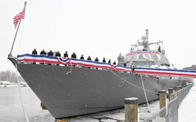 USS Little Rock (LCS 9) foi contratado em 16 de dezembro de 2017 em Buffalo, NY (foto da Marinha dos EUA com cortesia de Lockheed Martin)