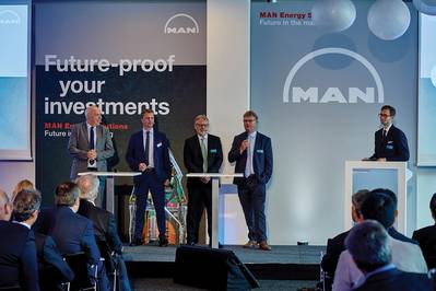 Wayne Jones MAN ES, Pontus Berg BW LPG Ltd, Rene Sejer Laursen MAN ES, Lars Juliussen MAN ES. Imagens: © MAN ES