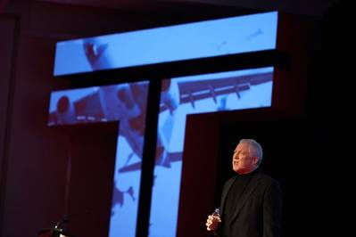 الرئيس التنفيذي لشركة ترانساس فرانك كولز يلقي خطابا هاما في مؤتمر ترانساس العالمي في فانكوفر. كريديت: ترانساس