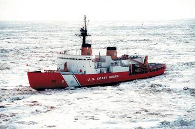 海岸警卫队唯一的重型破冰船极地之星的档案图片。图片信用：USCG