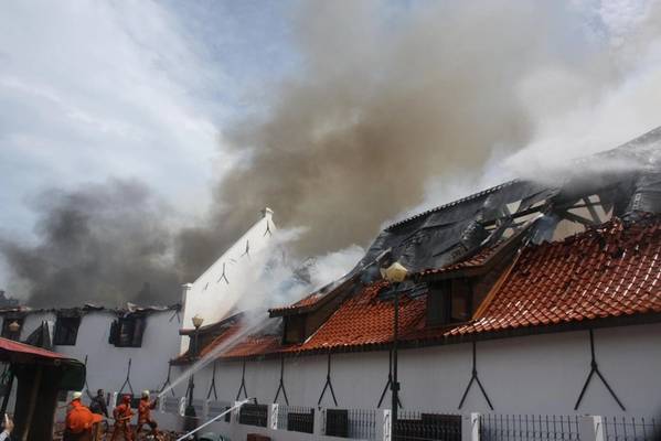 (Foto: Departamento de Bomberos y Rescate de Yakarta)