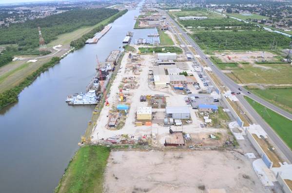 (Foto de archivo: Astillero y reparación de FMT)