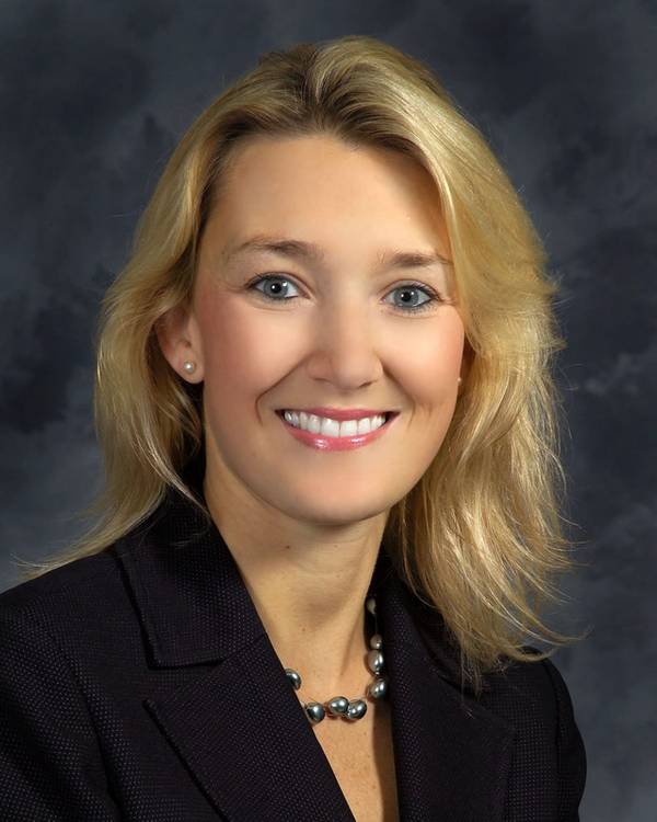 Christie Thomas, vice-presidente de contratos e preços em sua divisão Newport News Shipbuilding. (Foto: HII)