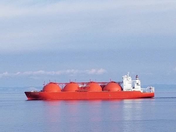 File Image: Ein voll beladener LNG-Tanker durchläuft das Med in diesem aktuellen Bild. Bildnachweis: Robert Murphy
