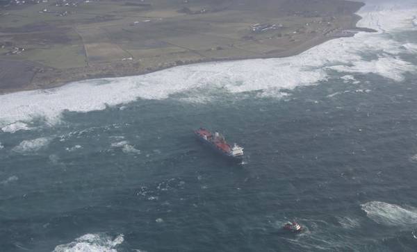 Harrier, anteriormente llamado Tide Carrier, fue detenido después de sufrir una falla en el motor y comenzó a derivar fuera de Jæren en Rogaland. (Foto: Kystverket)