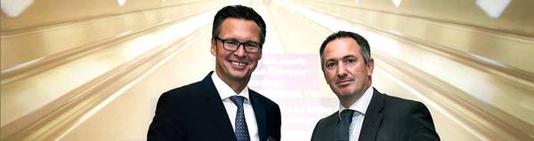 IACS議長、KnutØrbeck-Nilssen（左）とIACS事務局長、Robert Ashdown写真：DNV GL