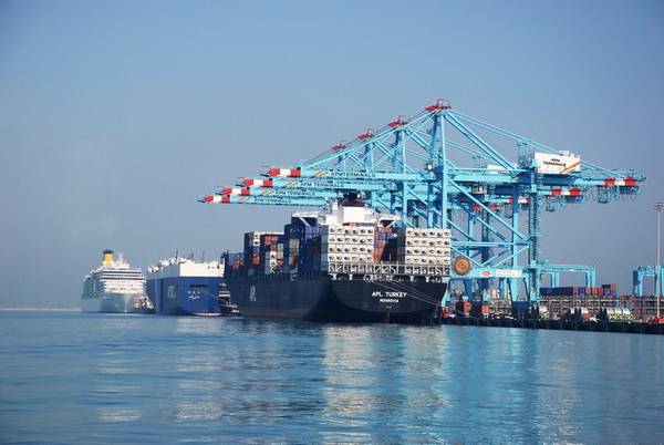 Imagem: APM Terminals Bahrain