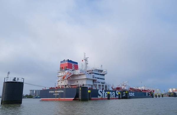 Nas próximas semanas, o petroleiro MR Stena Immortal funcionará com 100% de biocombustível (Foto: Stena Bulk)