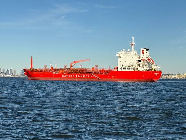 Caribe Tankers USA, Inc (CTU) 将在化学品油轮“Caribe Maria”号和“Caribe Luna”号上试用 Inmarsat 的全托管保税连接服务 NexusWave。图片来源：Inmarsat Maritime