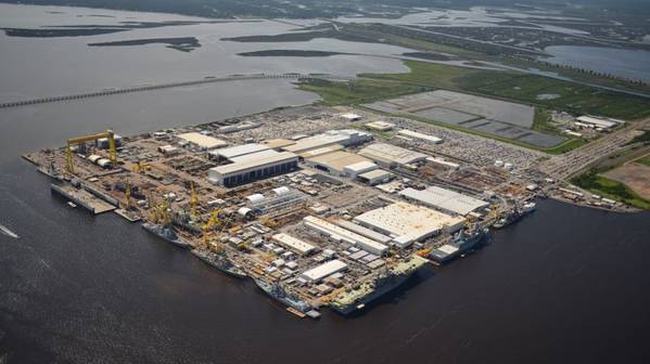 Divisão de construção naval da Ingalls de HII em Pascagoula, Miss., Em junho de 2017 (Foto: Lance Davis / HII)