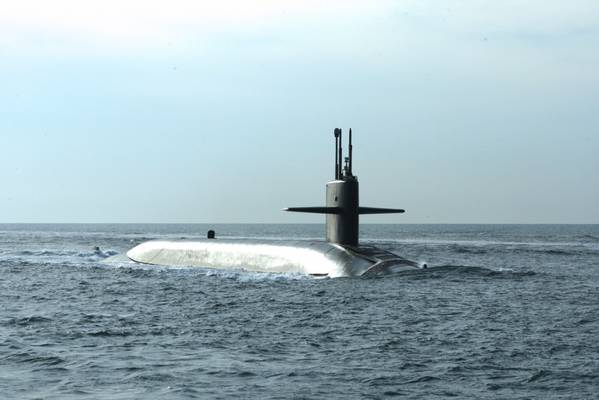 Foto de archivo: USS Wyoming (foto de la Marina de EE. UU. Por Rex Nelson)