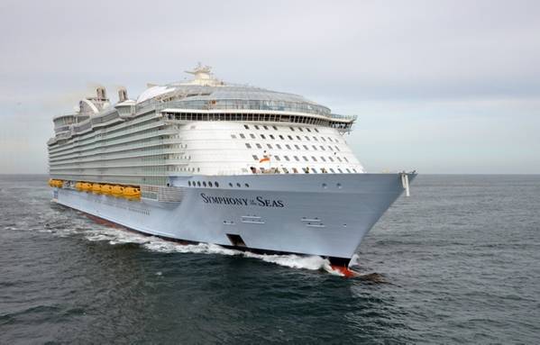 Symphony of the Seas, construido por STX France para Royal Caribbean, se ha hecho cargo del crucero más grande del mundo (Foto: Royal Caribbean)