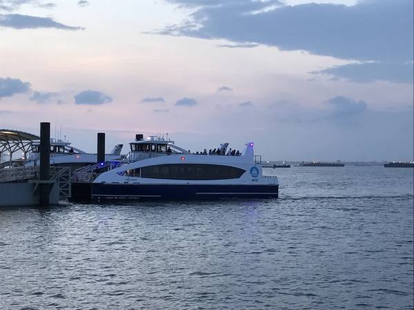 El nuevo servicio de NYC Ferry comenzó en 2017 (Foto: Dale Barnett)