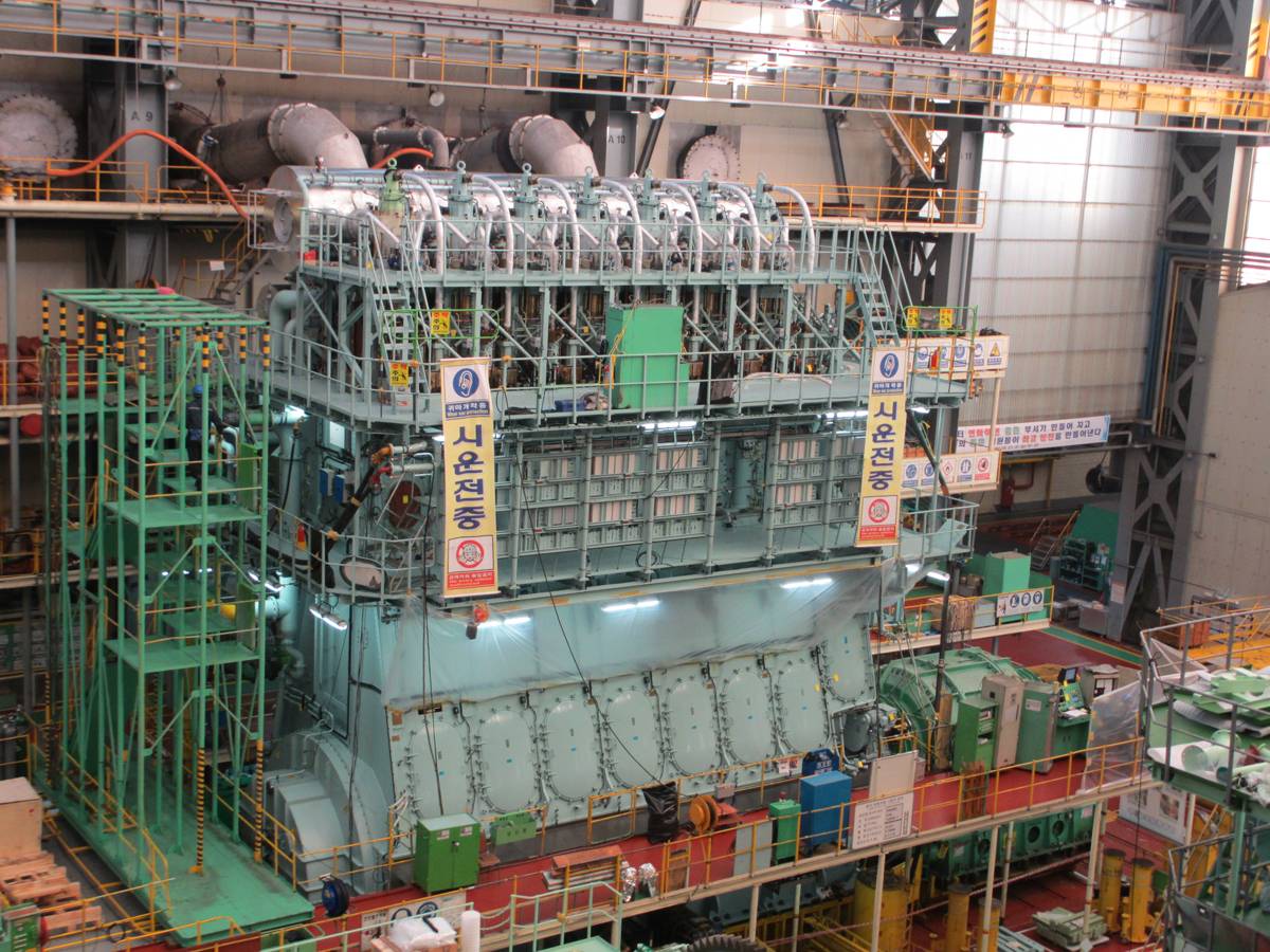 Ultra-Long-Stroke Engine Passes First Test