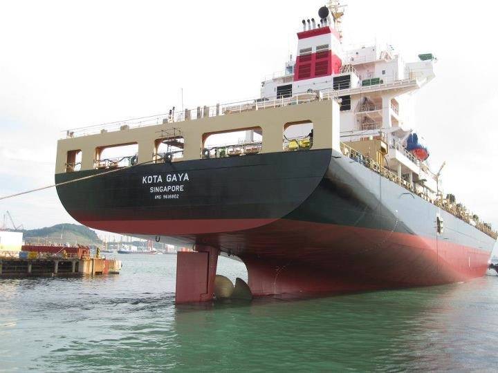 Korean Shipyard Launches PIL Container Ship 