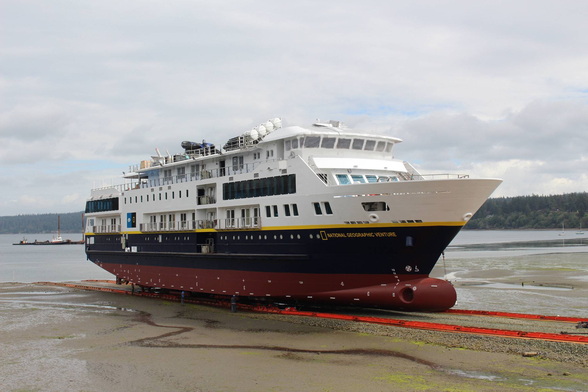 m/v national geographic venture launched at nichols