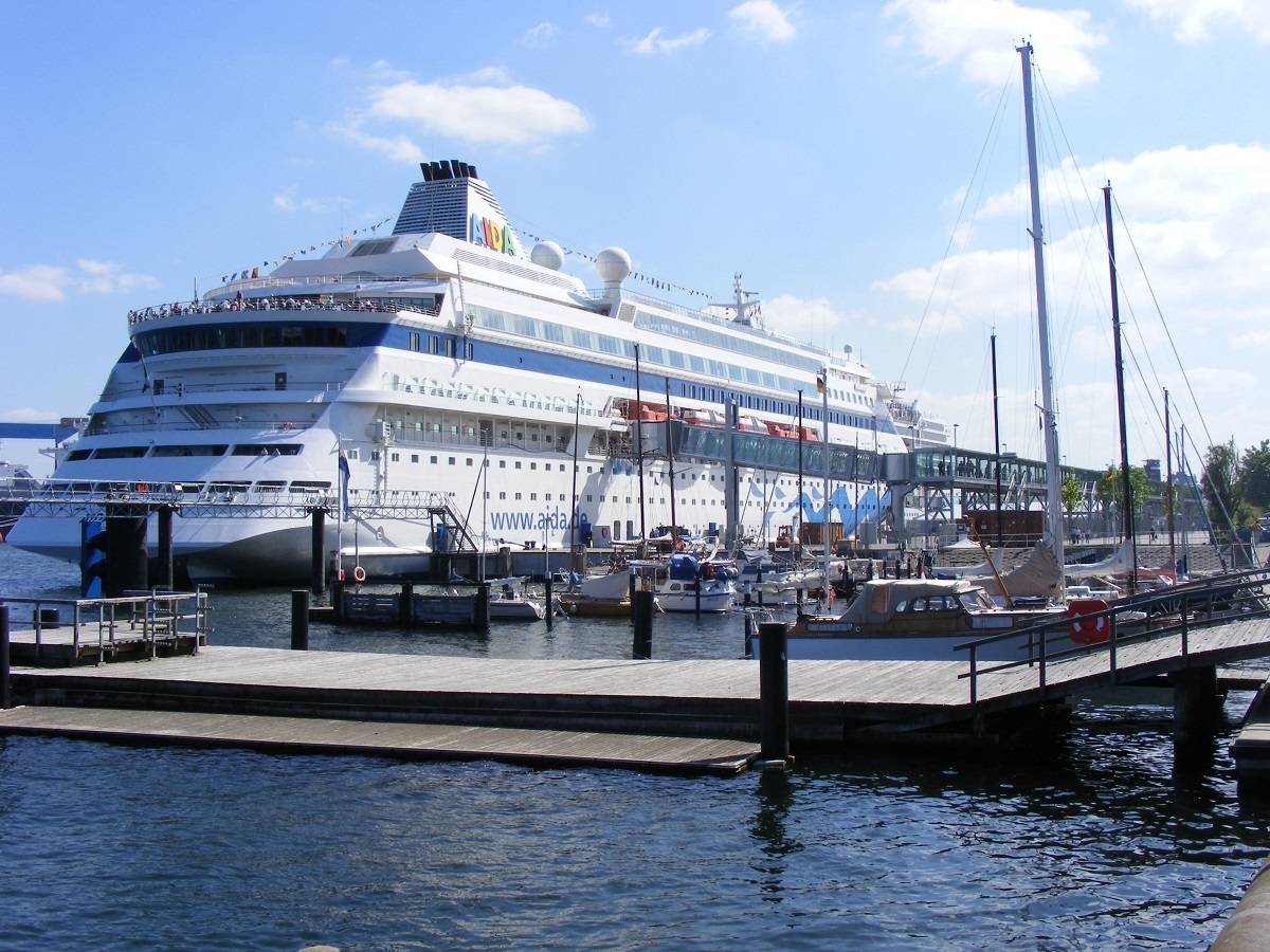 maritim kiel park and cruise