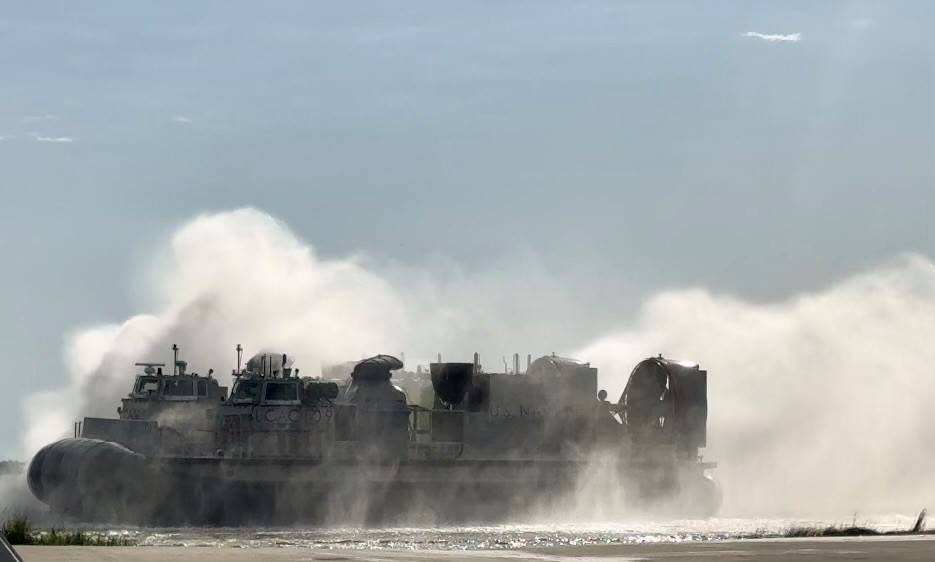 Textron Delivers LCAC 109 To The US Navy