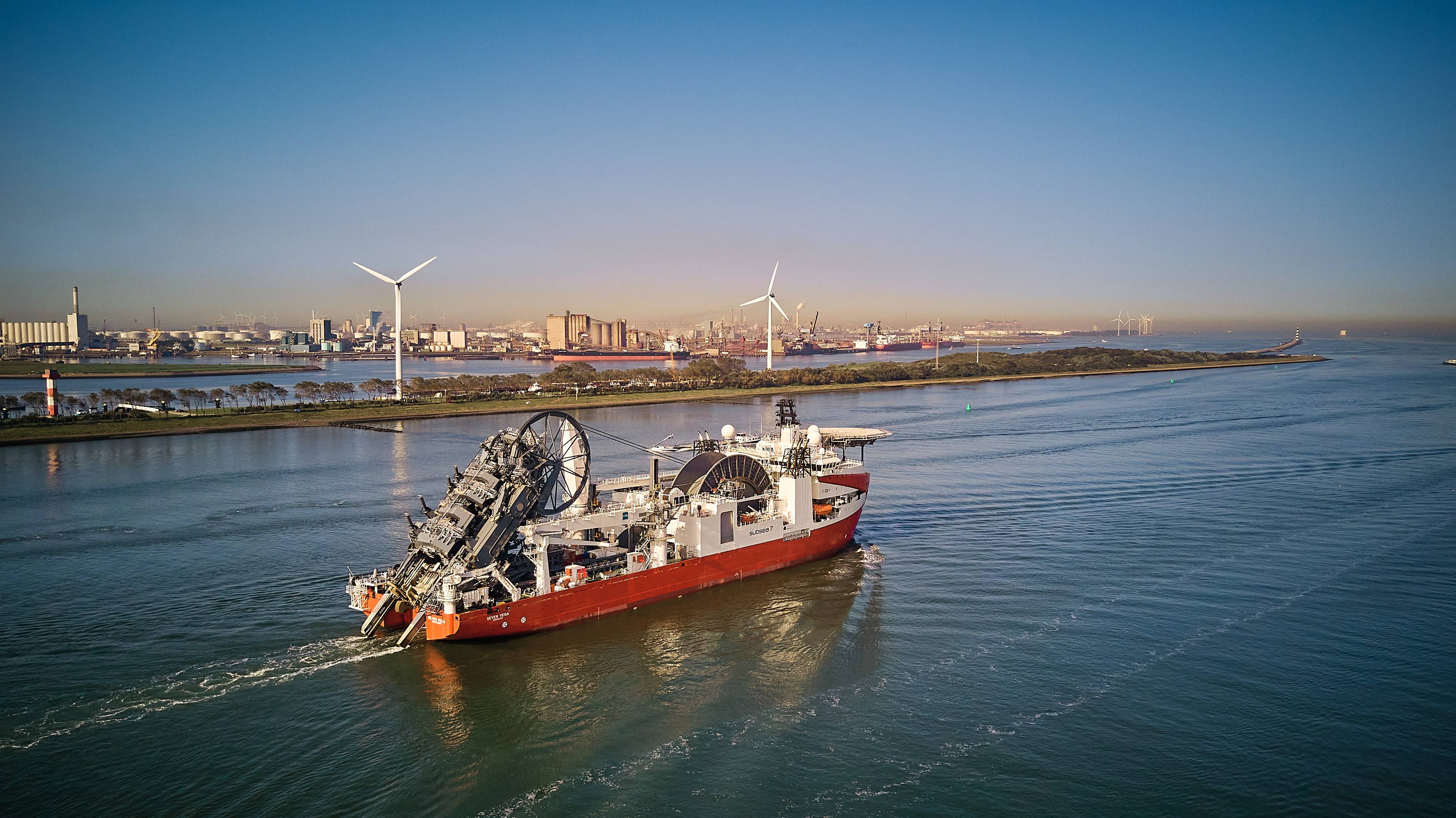 VIDEO: Subsea 7 Expands Fleet With Newbuild Reel-Lay