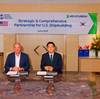 Hannae Choi, Vice President and Head of Corporate Planning Division at HD Korea Shipbuilding & Offshore Engineering (right), and Dino Chouest, Executive Vice President of ECO. Image courtesy HD Korea Shipbuilding & ECO