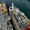 The Garibaldi performs LNG STS operations in the Port of Long Beach, CA. (c) Seaspan