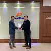 Jae-Geun Kwon, Representative Director, PanStar TechSolution Co.,Ltd. (left) and Woo Ho Yoo, General Manager, Services, Wärtsilä Korea, (Photo: Wärtsilä)
