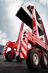 Kalmar electric straddle carriers help Eurofos gear up for growth at the Port of Fos, France