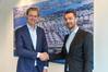 Matthijs van Doorn, Vice-President Commercial Port of Rotterdam (on the left) und Steffen Bauer, CEO HGK Shipping (Photo: Port of Rotterdam)