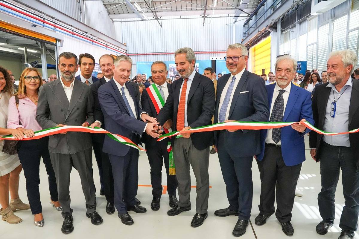 Inauguration of Advanced Fuel Cell Production Line at Bari Shipyard Signals Fincantieri's Commitment to Hydrogen Innovation