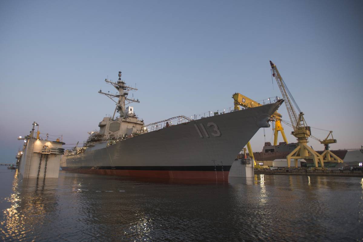 米海軍 問題 ジョン・フィン USS DDG 113 チャレンジコイン