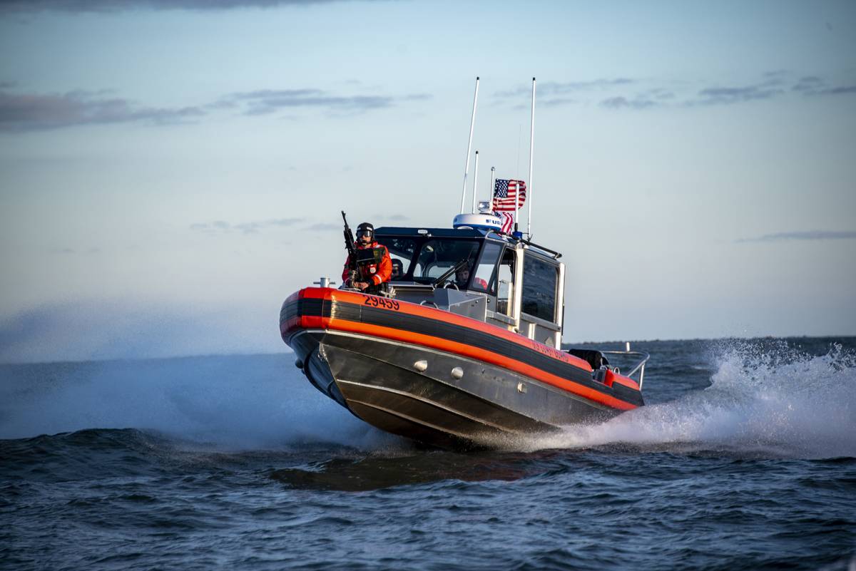 Coast Guard awards contract for 47-foot motor lifeboat service