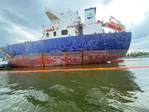 Tanker Spills Oil on the Mississippi River