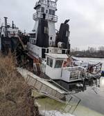 ATB Tug Partially Sinks in Port Milwaukee