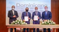 (Left to Right): Arturo Camarena (Managing Director: Ciramar Shipyards), Luis Contrearas Pena (President – Ciramar Shipyards), Harald Fassmer (Managing Director – Fassmer GmbH & Co.), Craig Ronald Gundry (General Manager – Fassmer Technical Projects)