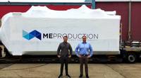 Kim Pedersen (left)- Lars Duhn (right) in front of a MEP scrubber (Photo: ME Production)