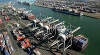 (Photo; Port of Los Angeles)